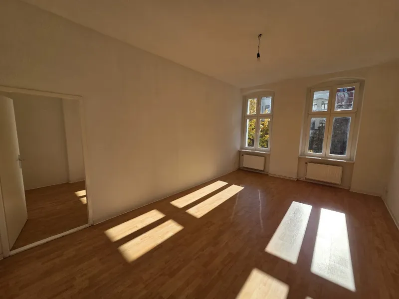 Mitten im Kiez ruft diese 2-Zimmer-Wohnung auf Euch! — photo 1